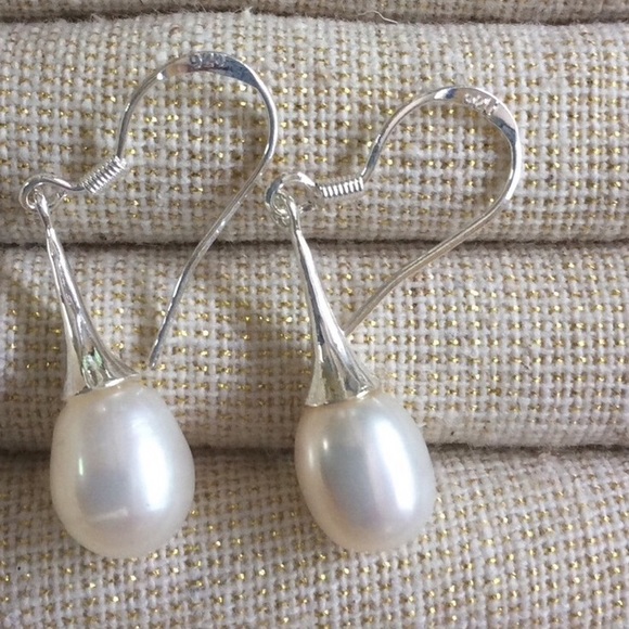 Genuine Freshwater Baroque Teardrop Pearl Sterling Silver Earrings - Picture 2 of 4